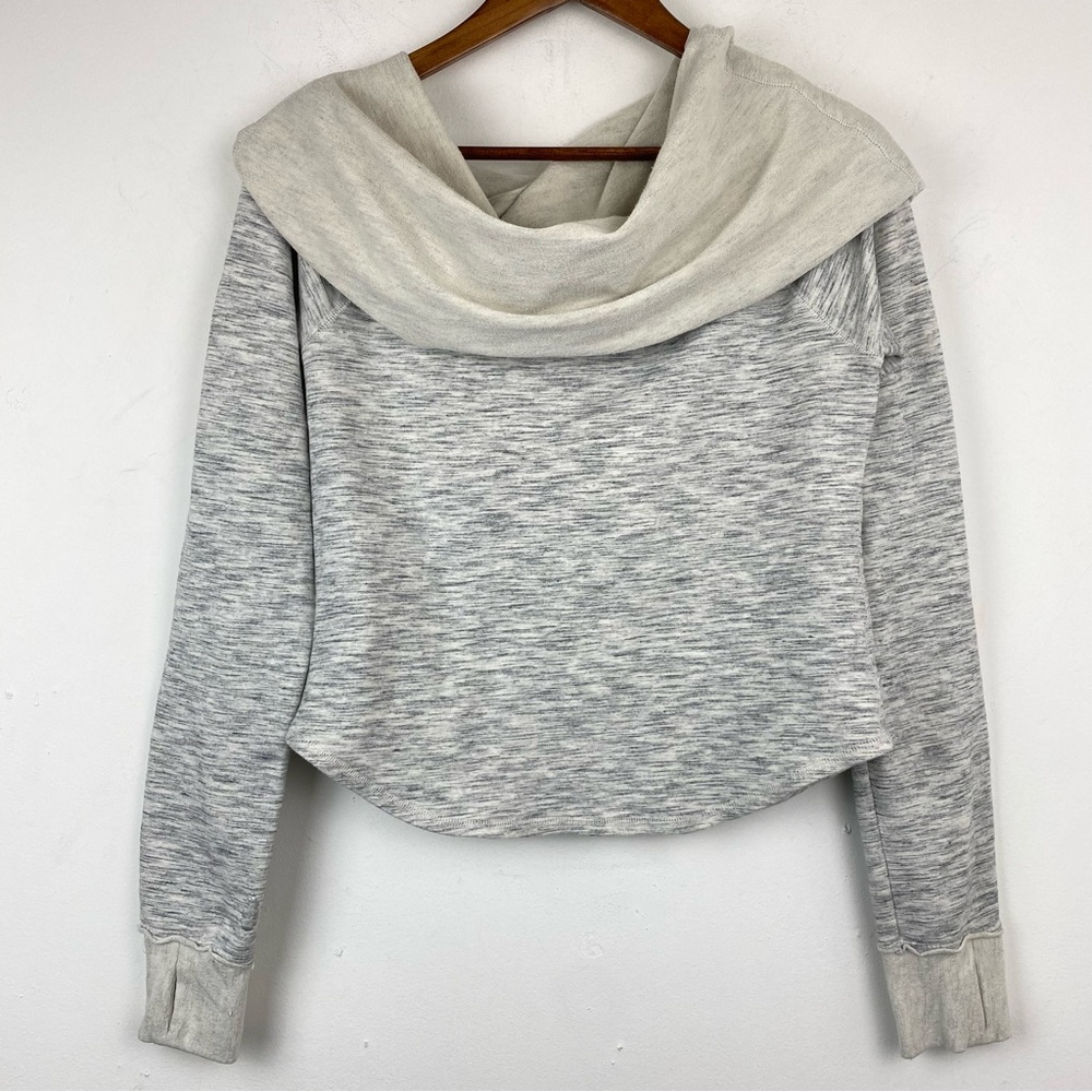 Free People Movement size Large Women’s Gray Cowl Neck Sweater Sweatshirt